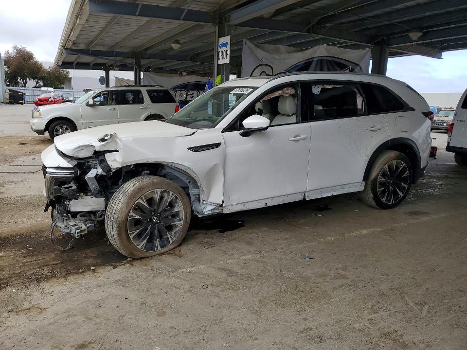 2025 Mazda Cx-90 VIN JM3KKEHAXS1218660 — COPART salvage auction photo