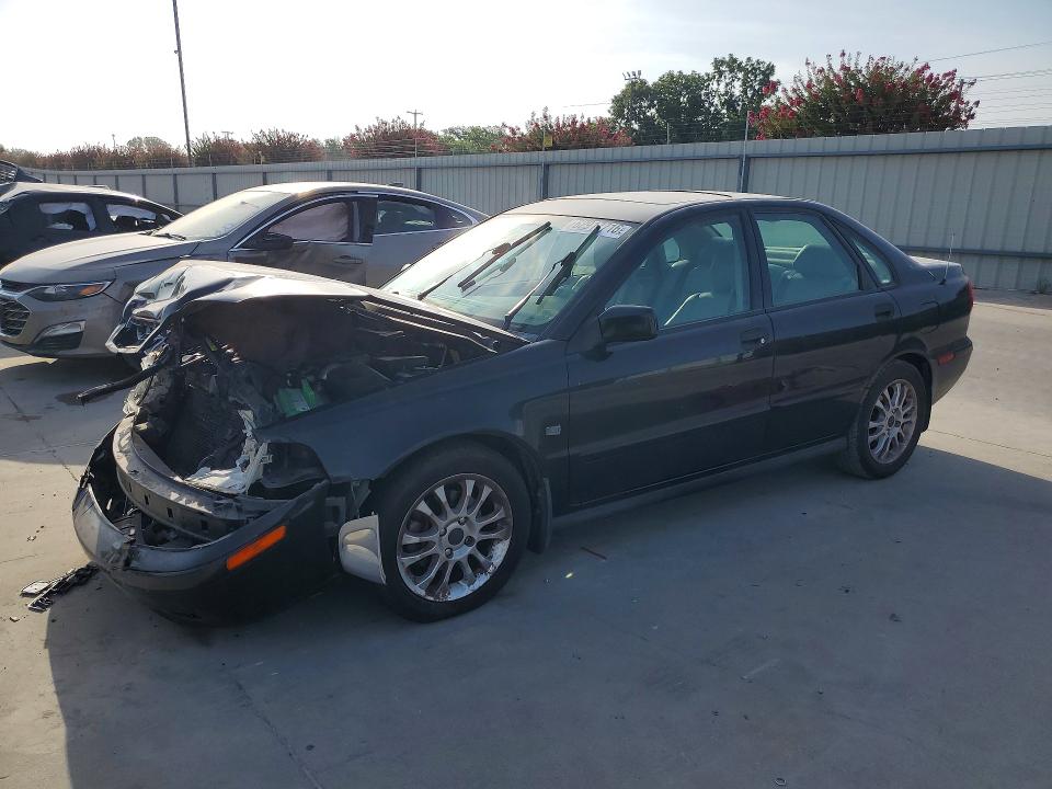 2004 Volvo S40 VIN YV1VS27514F074635 COPART salvage auction — FRONT END, Tx - Salvage Vehicle Title, sold $250 on 2026-08-10 (photo 1)