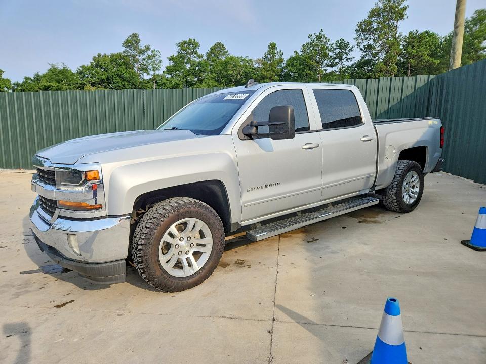 2017 Chevrolet Silverado 1500 VIN 3GCUKREC1HG201111 — COPART salvage auction photo