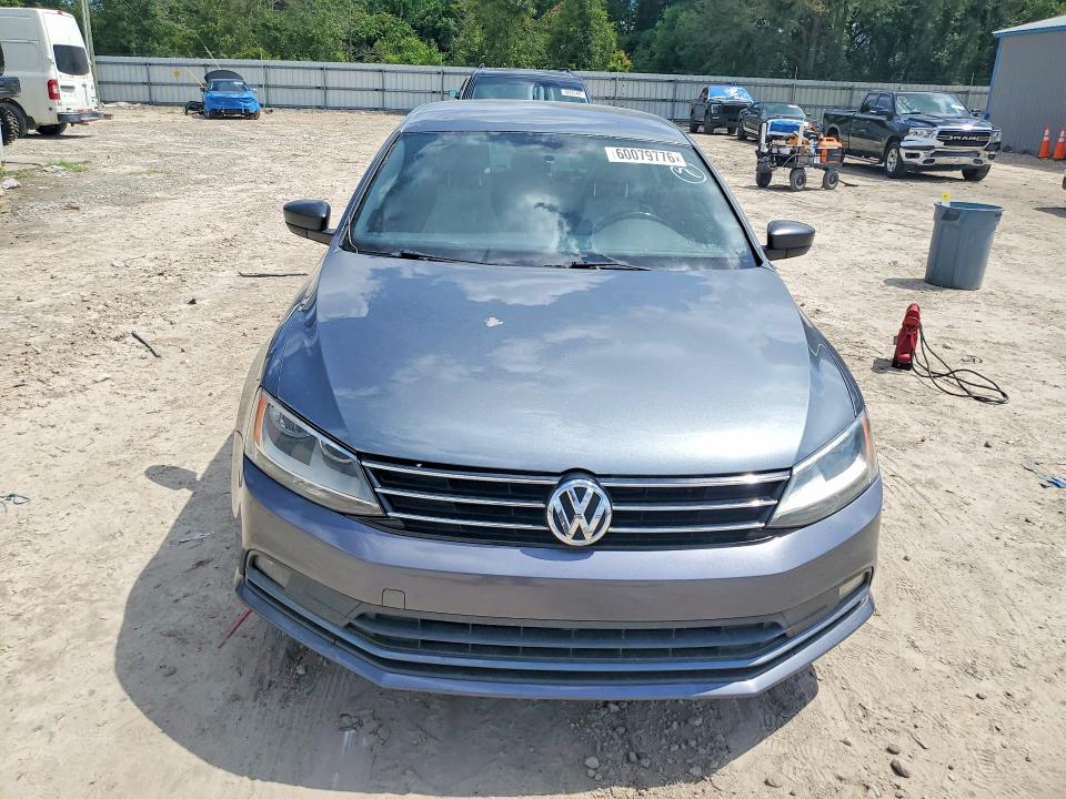 2016 Volkswagen Jetta VIN 3VWD17AJ0GM399236 COPART salvage auction — MINOR DENT/SCRATCHES, Salvage Title, sold $600 on 2026-09-16 (photo 5)