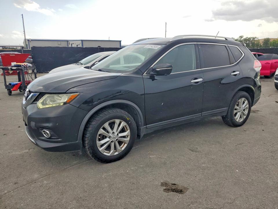2015 Nissan Rogue VIN KNMAT2MV8FP564430 COPART salvage auction — MINOR DENT/SCRATCHES, FL - CERTIFICATE OF TITLE, sold $900 on 2026-07-24 (photo 1)