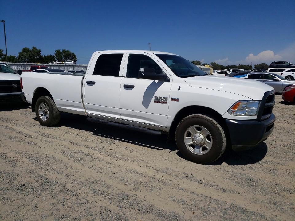2018 Ram 2500 VIN 3C6UR4HJXJG274726 COPART salvage auction — NORMAL WEAR, Ca - Dis/Dlr/Exp Only Clean Title, sold $9,700 on 2026-07-23 (photo 4)