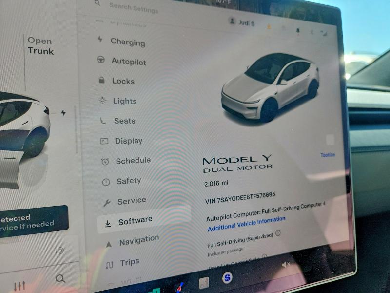 2026 Tesla Model y VIN 7SAYGDEE8TF576695 COPART salvage auction — FRONT END, Co - Public - Salvage Title, sold $22,400 on 2026-08-04 (photo 9)