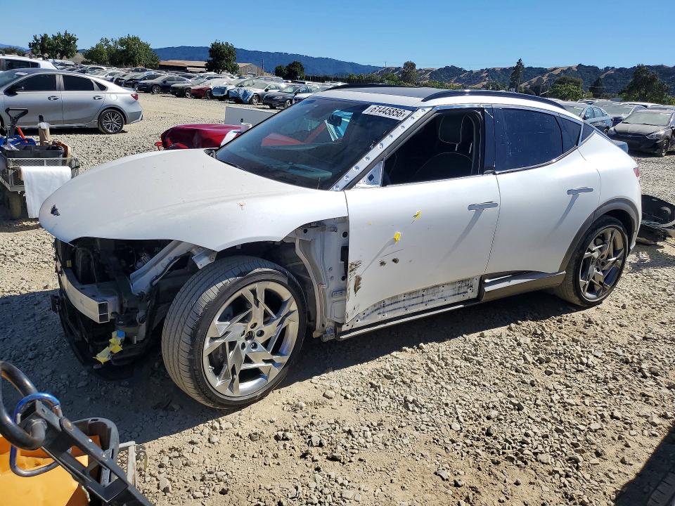 2023 Genesis Gv60 VIN KMUKEDTB9PU003235 COPART salvage auction — FRONT END, Salvage Title, sold $7,800 on 2026-08-18 (photo 1)