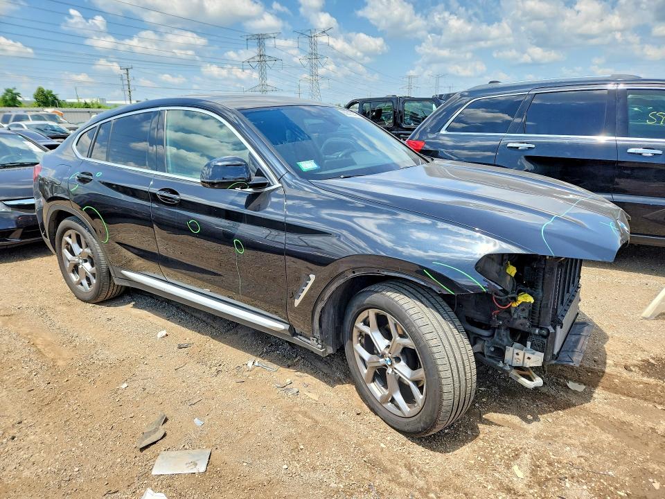 2021 BMW X4 VIN 5UX2V1C09M9D79577 COPART salvage auction — FRONT END, Il - Salvage Certificate, sold $10,700 on 2026-08-27 (photo 4)