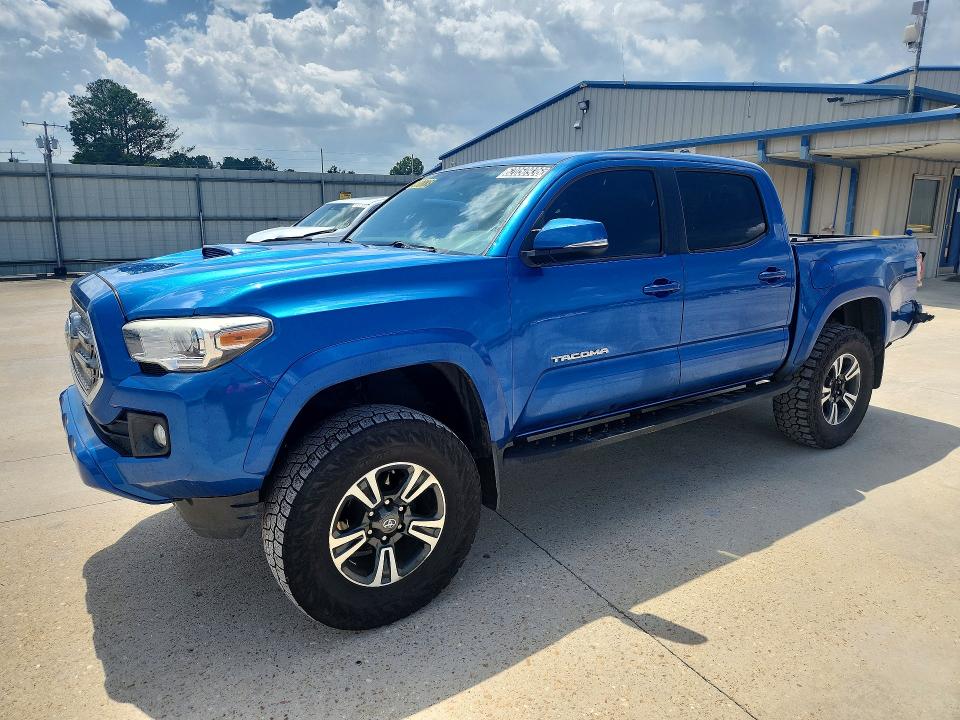 2017 Toyota Tacoma VIN 5TFCZ5AN0HX100564 COPART salvage auction — MINOR DENT/SCRATCHES, MS - CERTIFICATE OF TITLE (P), sold $14,000 on 2026-07-30 (photo 1)