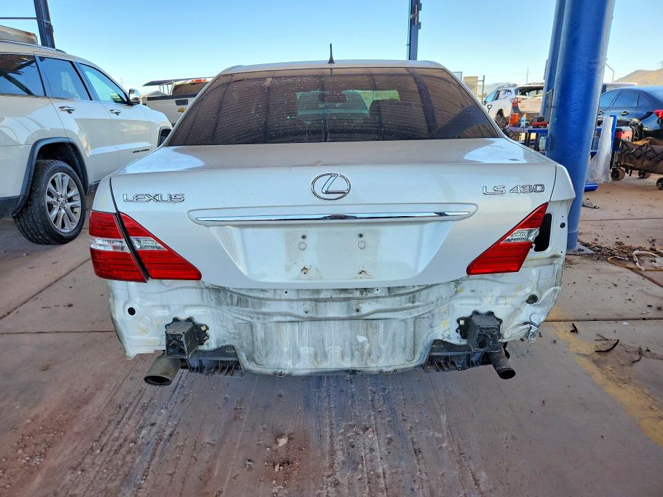 2004 Lexus Ls 430 VIN JTHBN36F140134589 COPART salvage auction — REAR END, AZ - CERT OF TITLE - SALVAGE, sold $600 on 2026-09-08 (photo 6)