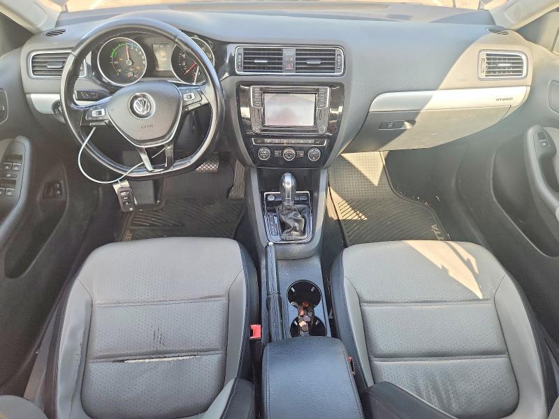 2016 Volkswagen Jetta VIN 3VW637AJ0GM380415 COPART salvage auction — NORMAL WEAR, OH - CERTIFICATE OF TITLE, sold $2,000 on 2026-08-02 (photo 8)
