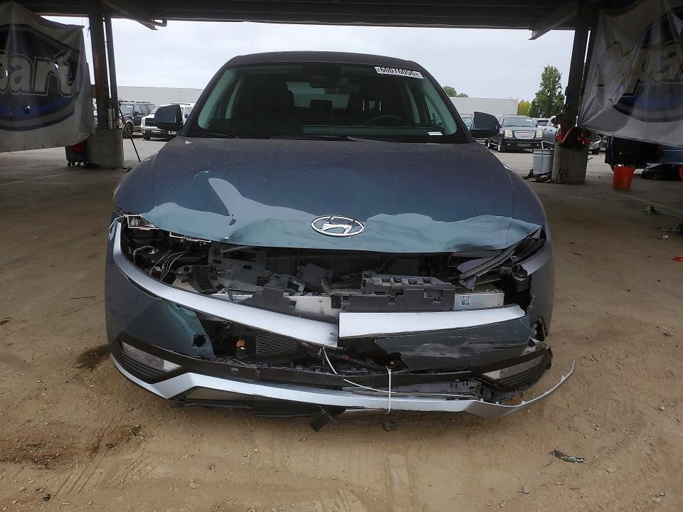 2024 Hyundai Ioniq 5 VIN KM8KN4DE5RU341953 COPART salvage auction — FRONT END, CA - SALVAGE CERTIFICATE, sold $10,500 on 2026-08-18 (photo 5)