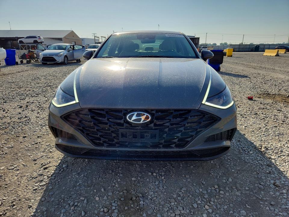 2023 Hyundai Sonata VIN KMHL64JA4PA261884 COPART salvage auction — HAIL, Co - Salvage Title, sold $7,000 on 2026-08-20 (photo 5)