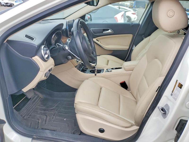 2016 Mercedes-benz Gla-klasse VIN WDCTG4GB8GJ225417 COPART salvage auction — DAMAGE HISTORY, Ca - Dis/Dlr/Exp Only Clean Title, sold $2,850 on 2026-07-27 (photo 7)