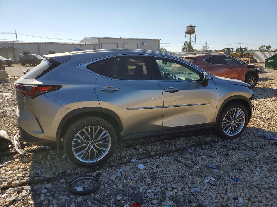 2025 Lexus Nx VIN 2T2GKCEZ7SC053705 COPART salvage auction — FRONT END, Il - Salvage Certificate, sold $22,200 on 2026-09-16 (photo 3)