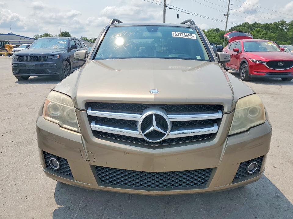 2010 Mercedes-benz Glk-class VIN WDCGG8HB1AF304509 COPART salvage auction — MINOR DENT/SCRATCHES, MT - CERTIFICATE OF TITLE, sold $875 on 2026-08-10 (photo 5)