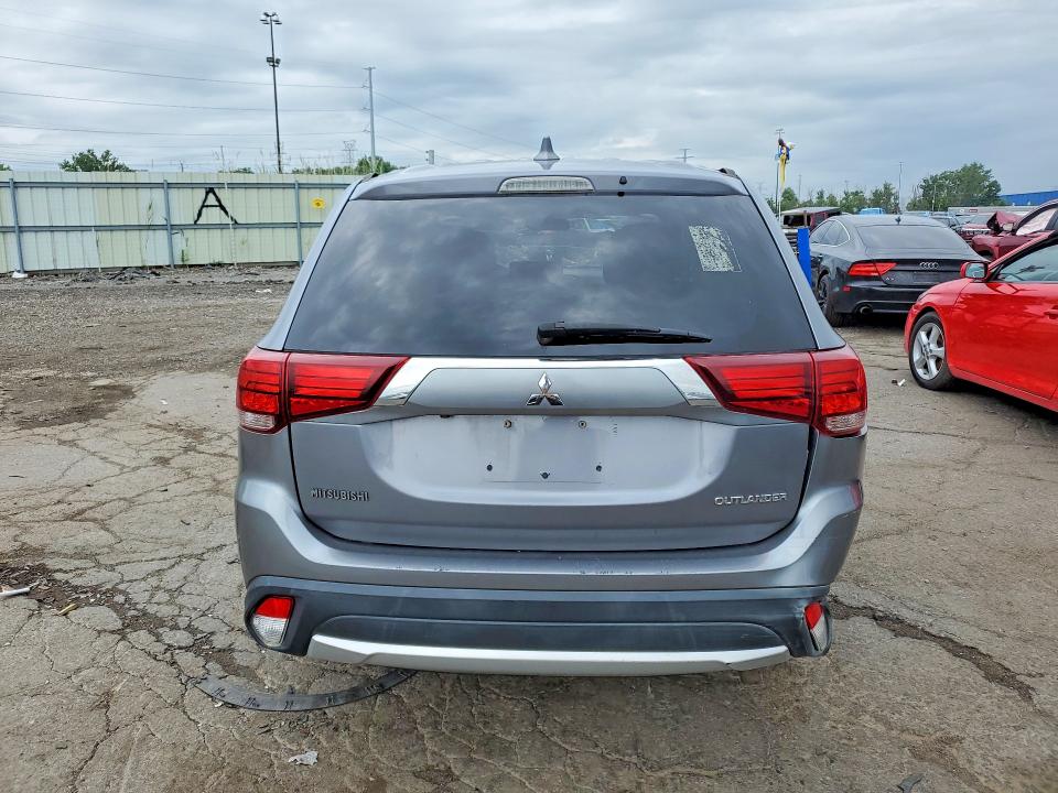 2018 Mitsubishi VIN JA4AD2A31JJ002570 COPART salvage auction — REAR END, Wv - Certificate Of Title, sold $3,050 on 2026-07-14 (photo 6)