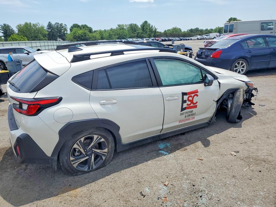 2024 Subaru VIN JF2GUADC6R8212009 COPART salvage auction — FRONT END, Pa - Certificate Of Salvage, sold $700 on 2026-07-31 (photo 3)