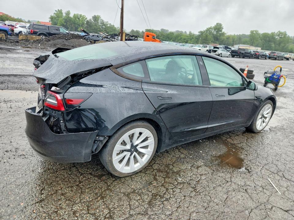 2022 Tesla Model 3 VIN 5YJ3E1EA9NF190718 COPART salvage auction — REAR END, Md - Cert Of Salvage > 75% Damage, sold $5,800 on 2026-07-17 (photo 3)