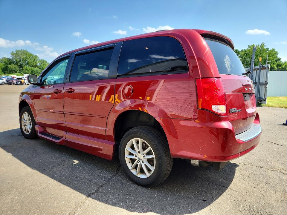 2014 Dodge Grand caravan VIN 2C4RDGCG1ER334841 COPART salvage auction — MINOR DENT/SCRATCHES, MA - CERTIFICATE OF TITLE (P), sold $450 on 2026-07-28 (photo 2)