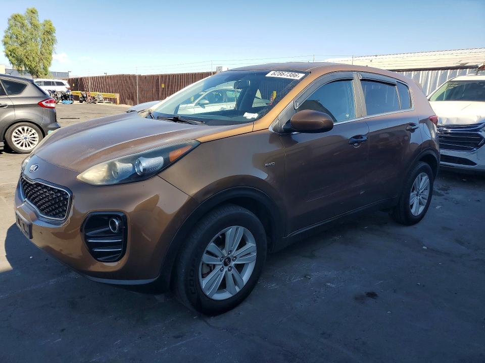 2017 Kia Sportage VIN KNDPMCAC6H7164465 COPART salvage auction — MINOR DENT/SCRATCHES, Ca - Certificate Of Title, sold $150 on 2026-07-29 (photo 1)