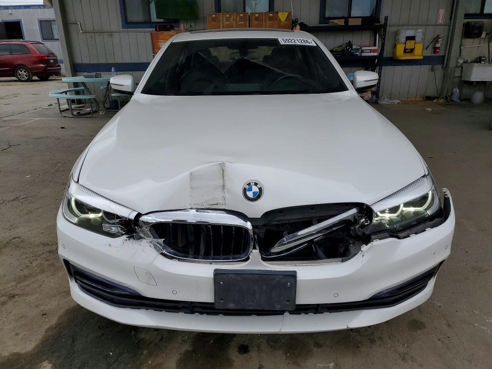 2017 BMW 5er VIN WBAJA5C30HG895204 COPART salvage auction — FRONT END, Ca - Salvage Certificate, sold $7,100 on 2026-07-20 (photo 5)