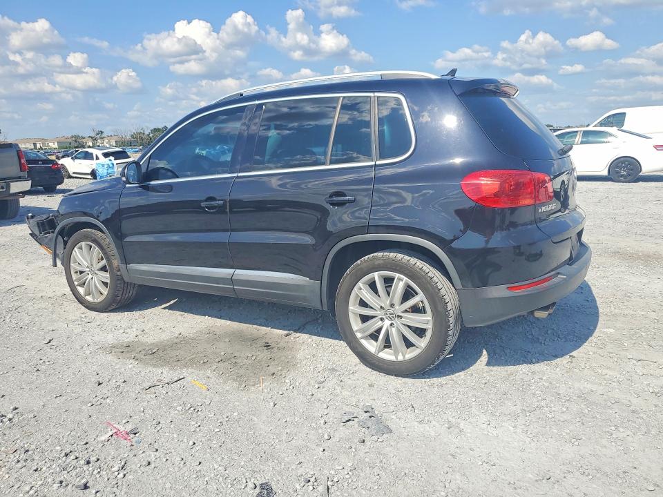2015 Volkswagen Tiguan VIN WVGAV7AX6FW509764 COPART salvage auction — FRONT END, FL - CERT OF TITLE SLVG REBUILDABLE, sold $1,300 on 2026-08-07 (photo 2)