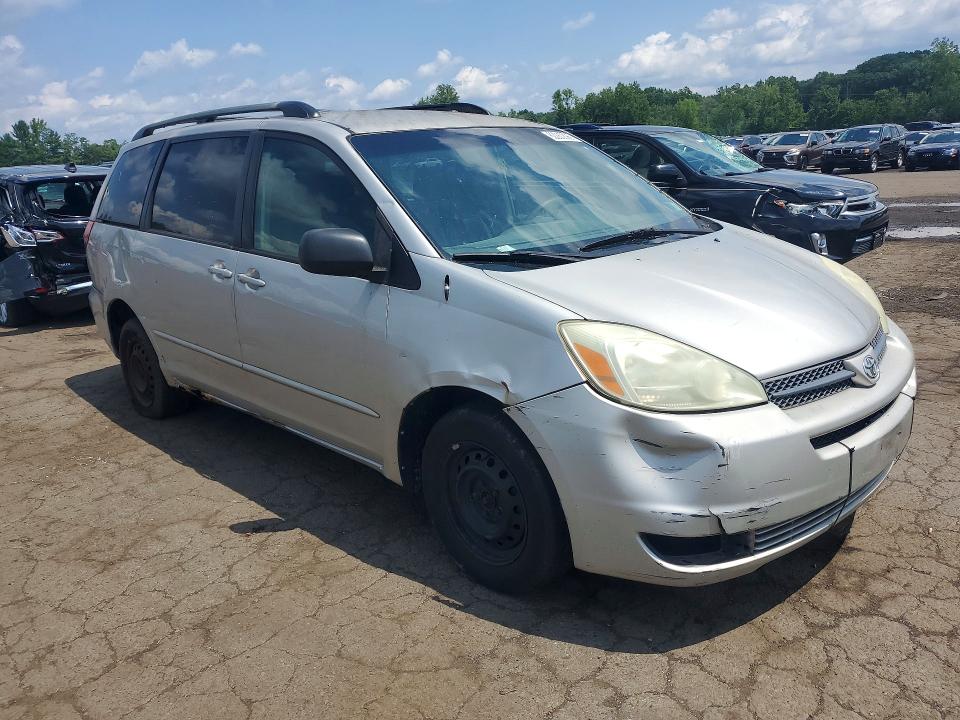 2004 Toyota Sienna VIN 5TDZA23C94S068550 COPART salvage auction — MINOR DENT/SCRATCHES, NY - CERTIFICATE OF TITLE, sold $500 on 2026-07-31 (photo 4)
