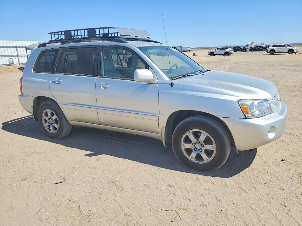 2005 Toyota Highlander VIN JTEGP21A650073888 COPART salvage auction — MINOR DENT/SCRATCHES, Ca - Dis/Dlr/Exp Only Clean Title, sold $475 on 2026-07-20 (photo 4)