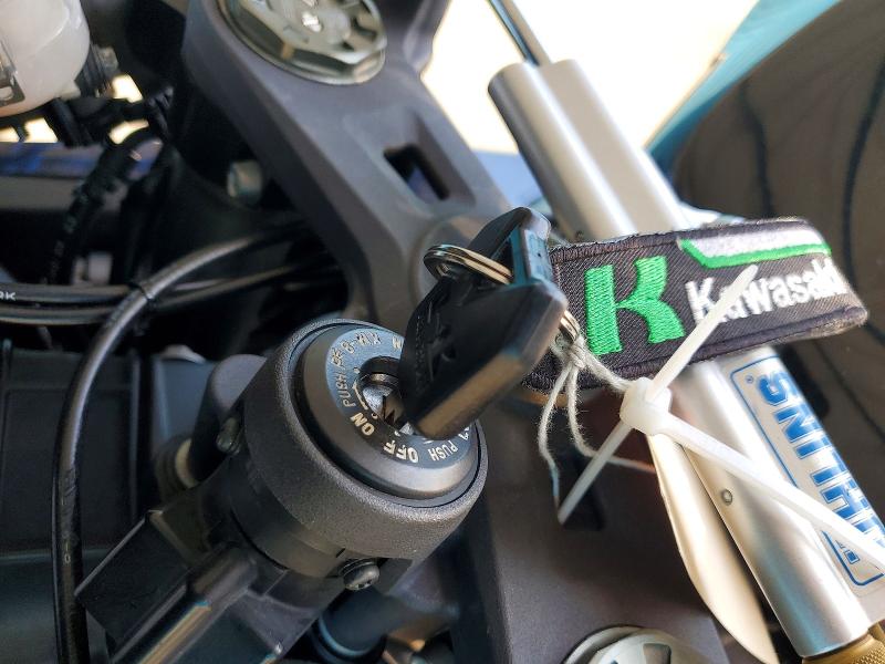 2009 Kawasaki Zx600 VIN JKAZX4R129A002825 COPART salvage auction — SIDE, CA - SALVAGE CERTIFICATE, sold $1,750 on 2026-07-30 (photo 8)
