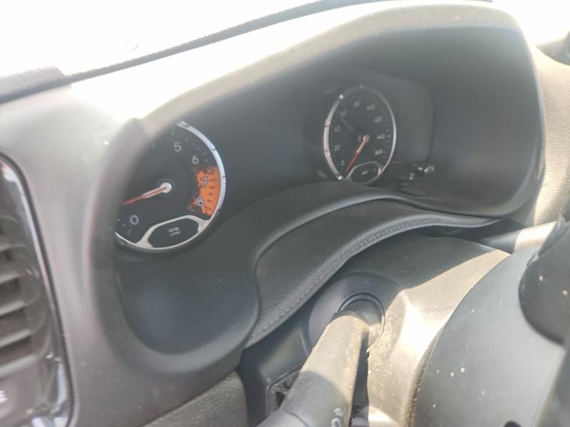 2017 Jeep Renegade VIN ZACCJBBH6HPF70146 COPART salvage auction — FRONT END, Mi - Certificate Of Title, sold $475 on 2026-08-21 (photo 9)