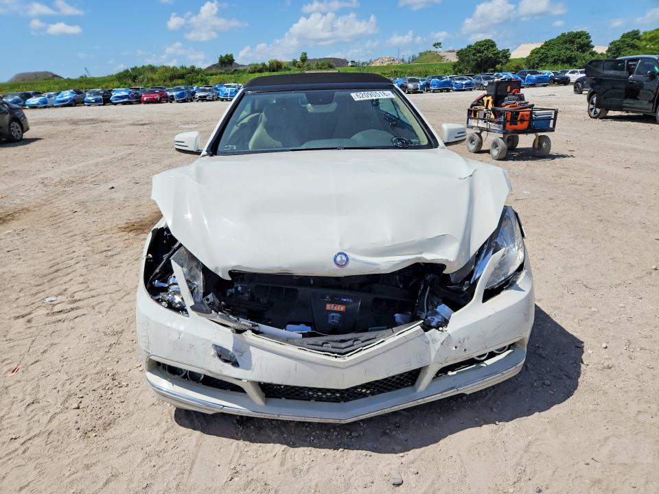 2011 Mercedes-benz E-klasse VIN WDDKK5GF3BF097873 COPART salvage auction — FRONT END, Fl - Cert Of Title Slvg Rebuildable, sold $500 on 2026-08-04 (photo 5)