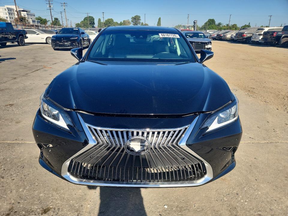 2019 Lexus ES VIN 58AB21B16KU003872 COPART salvage auction — FRONT END, Ca - Salvage Certificate (P), sold $11,900 on 2026-07-29 (photo 5)