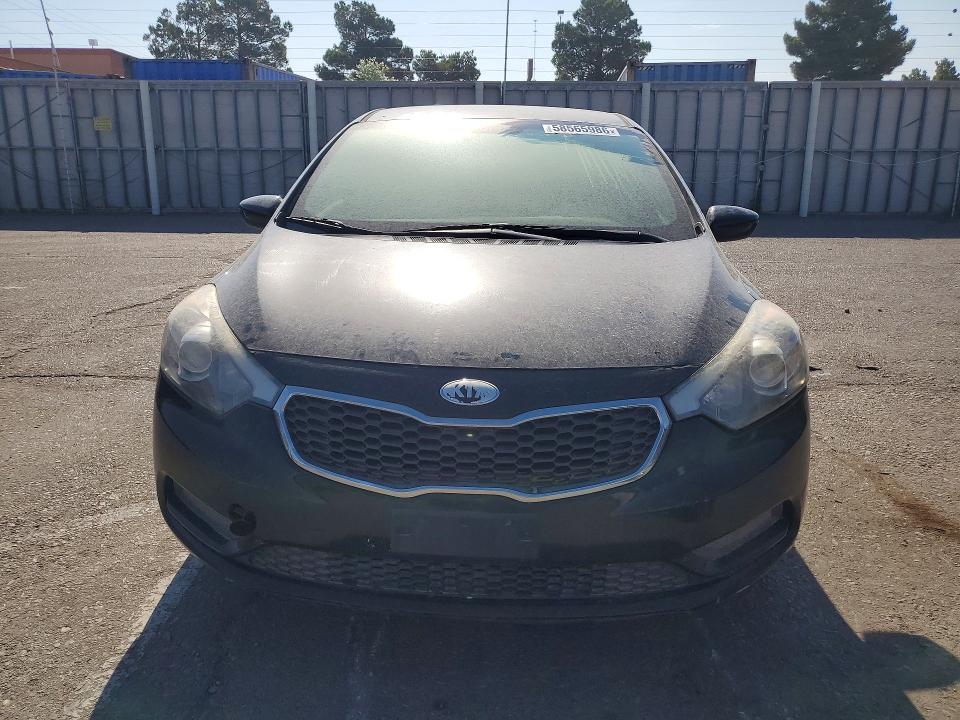 2014 Kia Forte VIN KNAFK4A60E5179565 COPART salvage auction — REAR END, CO - CERT OF TITLE-SALVAGE HISTORY, sold $875 on 2026-07-24 (photo 5)
