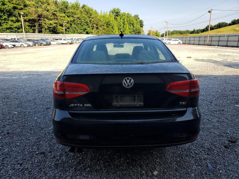 2015 Volkswagen VIN 3VWL07AJ5FM212053 COPART salvage auction — MINOR DENT/SCRATCHES, Ms - Certificate Of Title, sold $700 on 2026-07-22 (photo 6)