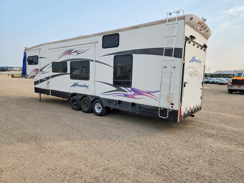 2007 Coachman Trailers VIN 1TC3F188873100307 COPART salvage auction — HAIL, MN - CERT OF TITLE-SALVAGE, sold $1,499 on 2026-08-27 (photo 3)