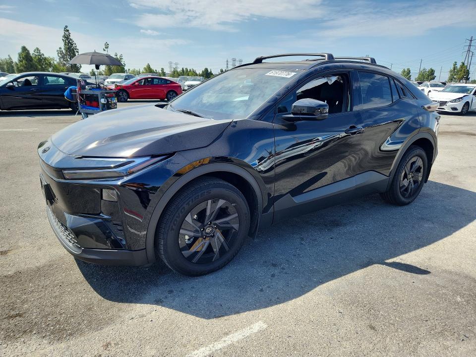 2026 Toyota C-hr VIN JTMAAAADXTJ015144 — COPART salvage auction photo
