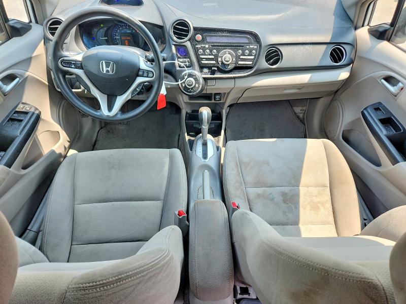 2014 Honda Insight VIN JHMZE2H52ES000161 COPART salvage auction — REAR END, Nj - Cert Of Title-Salvage, sold $150 on 2026-07-21 (photo 8)