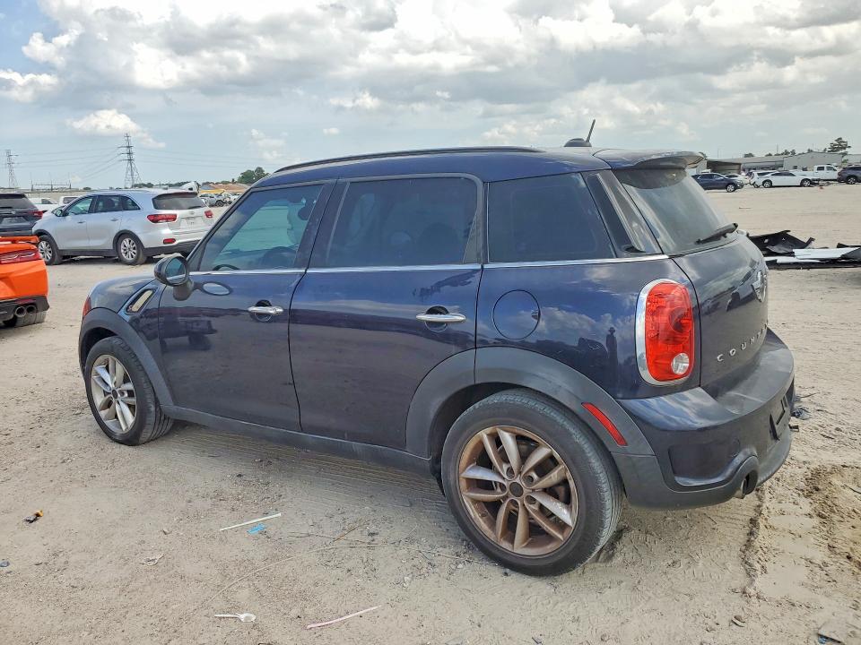 2014 Mini Cooper VIN WMWZC3C51EWP29973 COPART salvage auction — NORMAL WEAR, Tx - Certificate Of Title, sold $700 on 2026-07-14 (photo 2)