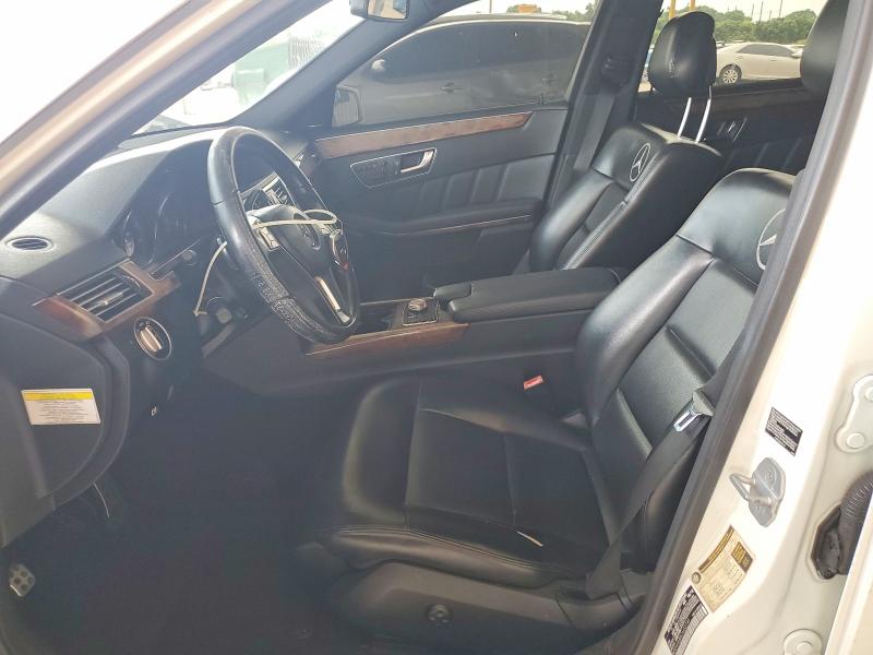 2012 Mercedes-benz E-klasse VIN WDDHF8JB8CA652790 COPART salvage auction — REAR END, Fl - Cert Of Title Slvg Rebuildable, sold $925 on 2026-08-19 (photo 7)
