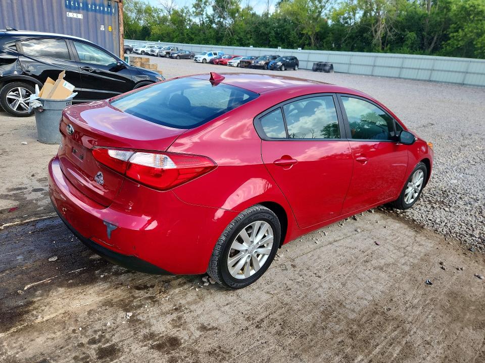 2015 Kia Forte VIN KNAFX4A63F5381321 COPART salvage auction — VANDALISM, Wi - Certificate Of Title, sold $825 on 2026-07-13 (photo 3)