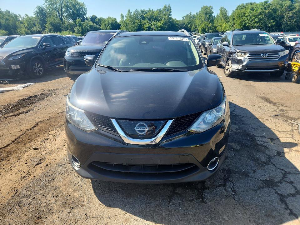 2017 Nissan Rogue VIN JN1BJ1CRXHW102097 COPART salvage auction — SIDE, Ct - Cert Of Title-Salvage, sold $925 on 2026-07-17 (photo 5)