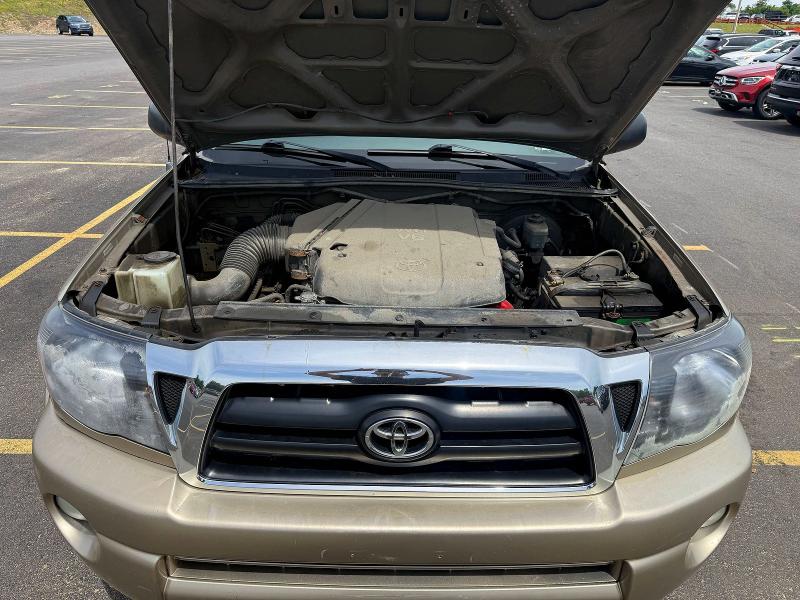 2005 Toyota VIN 5TELU42N05Z143314 COPART salvage auction — NORMAL WEAR, MA - CERTIFICATE OF TITLE (P), sold $4,800 on 2026-07-17 (photo 7)