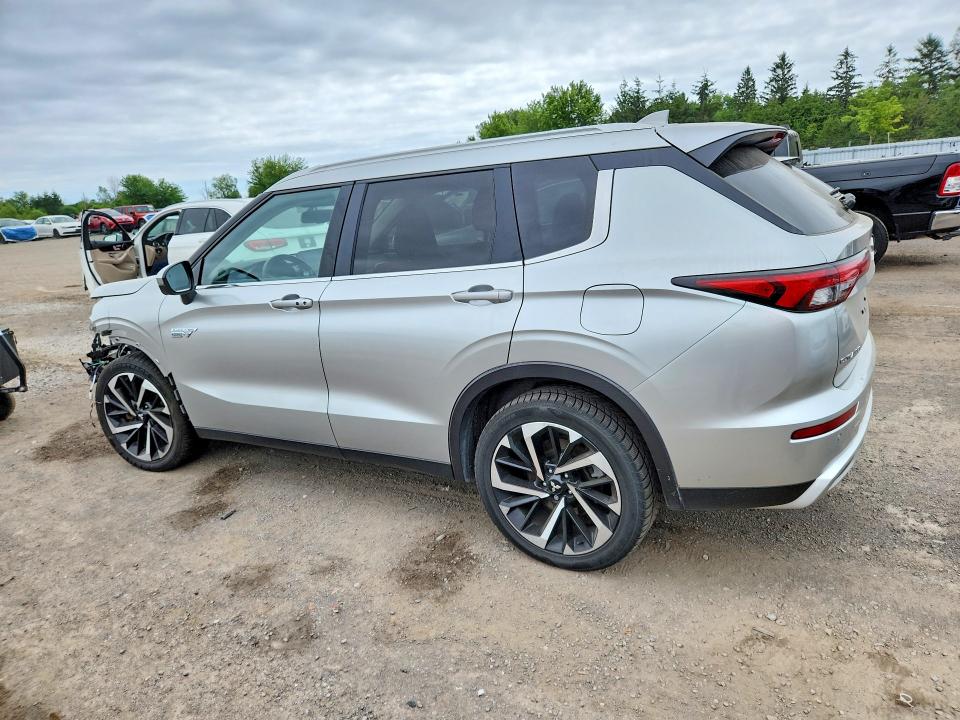 2024 Mitsubishi Outlander VIN JA4T5VA93RZ623656 COPART salvage auction — FRONT END, ON - PERMIT NO BRAND - UNFIT, sold $5,800 on 2026-07-28 (photo 2)