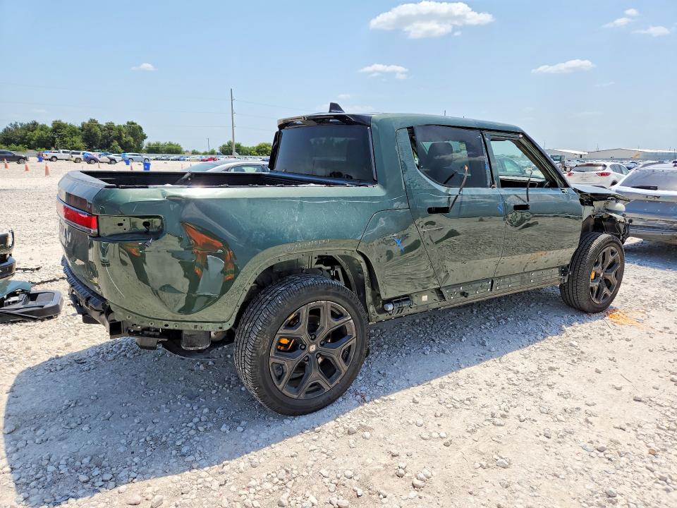 2023 Rivian R1t VIN 7FCTGAAA8PN000888 COPART salvage auction — FRONT END, Tx - Salvage Vehicle Title, sold $19,899 on 2026-09-03 (photo 3)