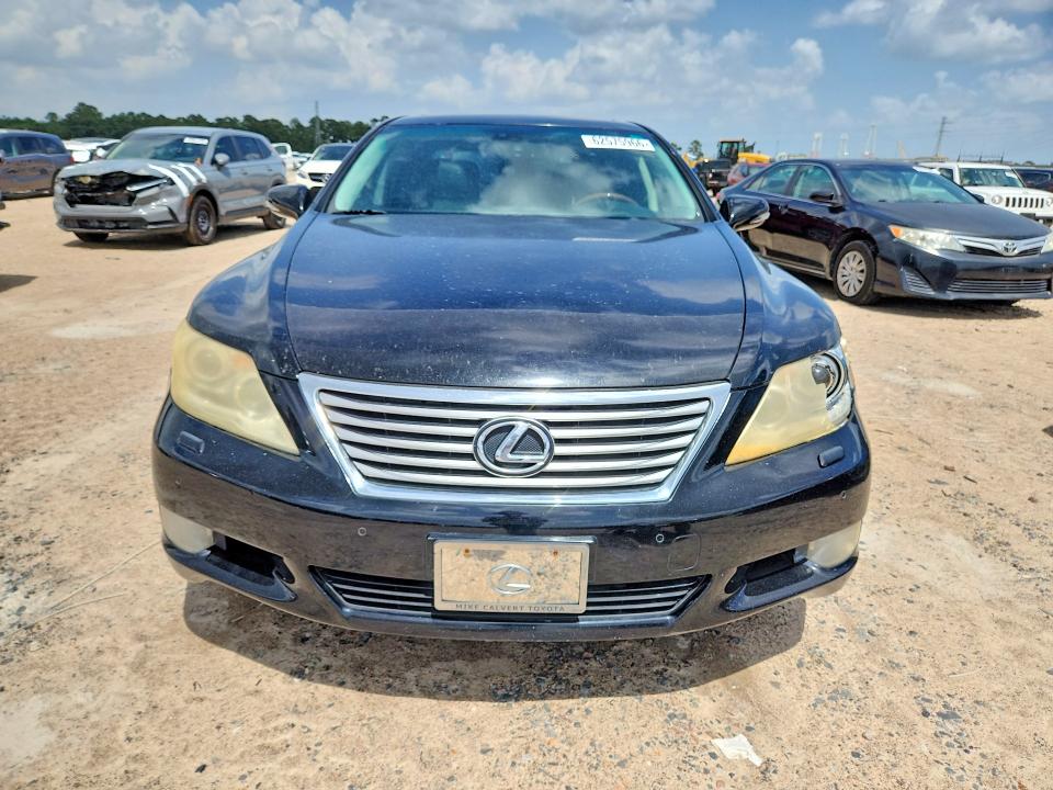 2011 Lexus Ls 460 VIN JTHGL5EF7B5043593 COPART salvage auction — MINOR DENT/SCRATCHES, Tx - Certificate Of Title (P), sold $1,750 on 2026-07-31 (photo 5)