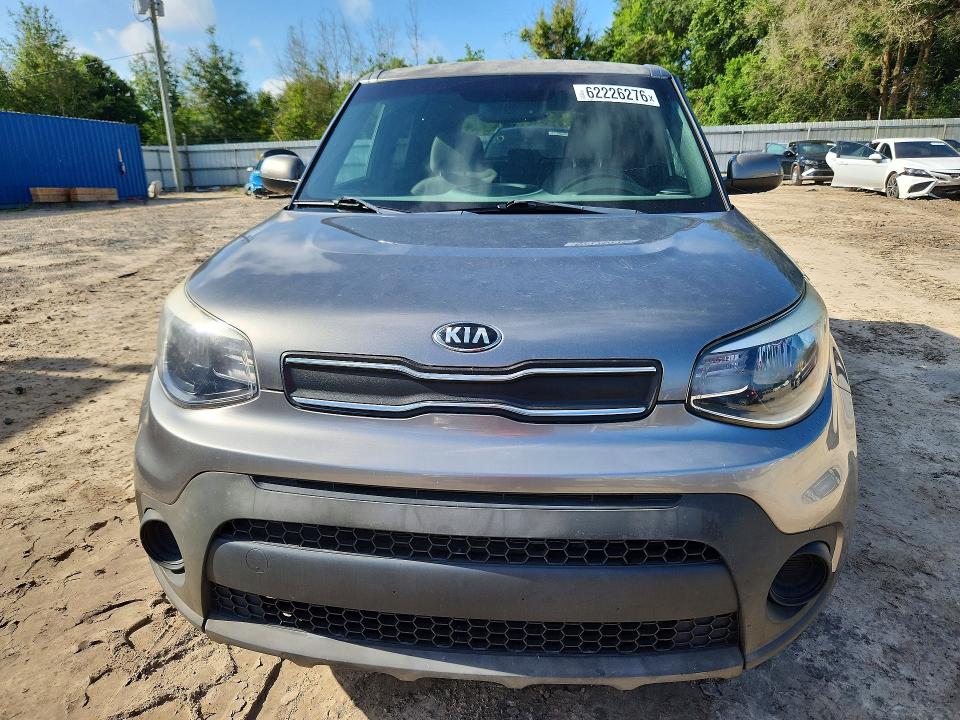2017 Kia Soul VIN KNDJN2A26H7501916 COPART salvage auction — SIDE, Fl - Cert Of Title Slvg Rebuildable, sold $2,300 on 2026-07-31 (photo 5)