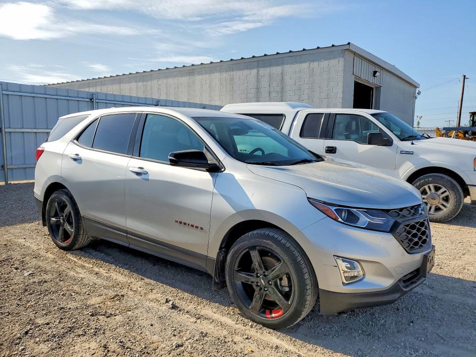 2019 Chevrolet Equinox VIN 2GNAXVEX8K6161152 COPART salvage auction — WATER/FLOOD, Ia - Cert Of Title-Salvage Title, sold $80 on 2026-07-22 (photo 4)
