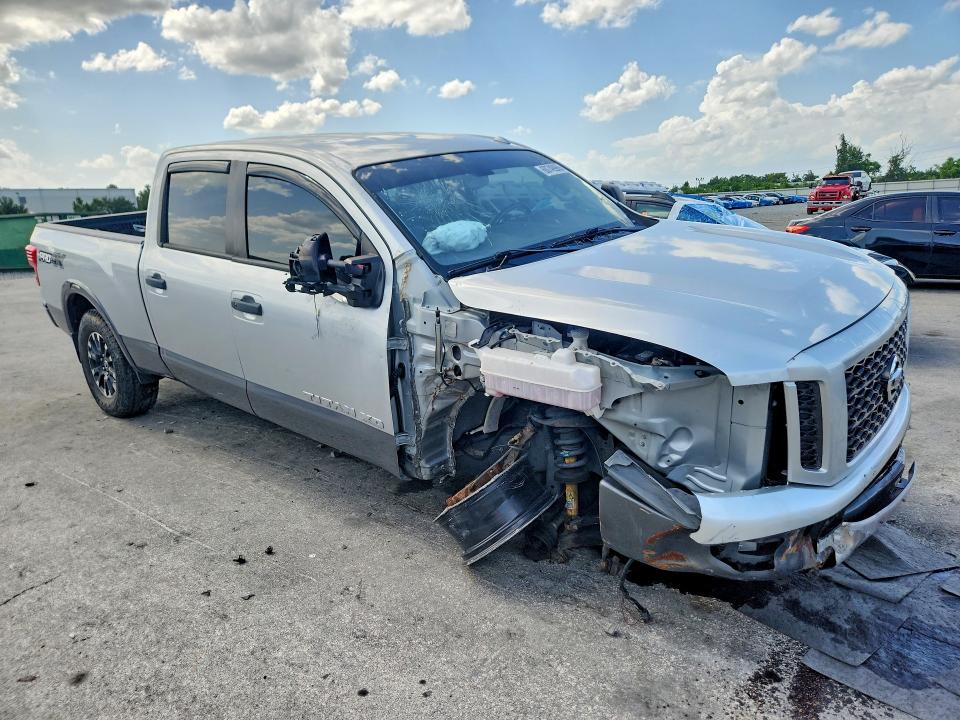 2019 Nissan VIN 1N6BA1F41KN510589 COPART salvage auction — UNDERCARRIAGE, Fl - Cert Of Title-Salvage Theft, sold $11,700 on 2026-07-27 (photo 4)