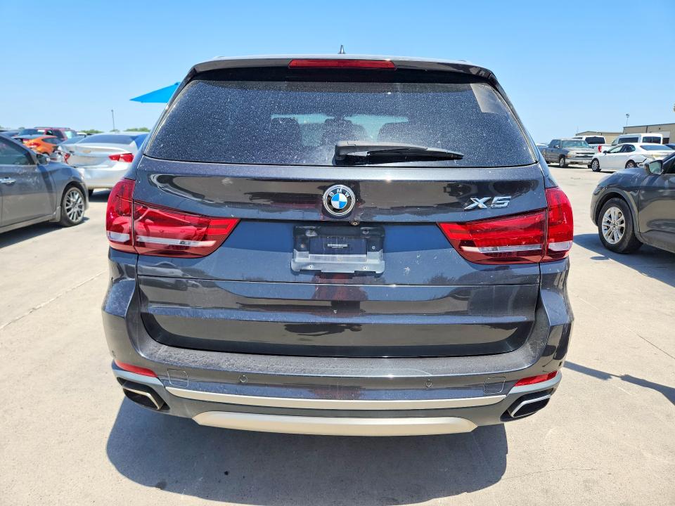 2018 BMW X5 VIN 5UXKR2C51J0Z22102 COPART salvage auction — MINOR DENT/SCRATCHES, Tx - Certificate Of Title, sold $6,900 on 2026-07-30 (photo 6)