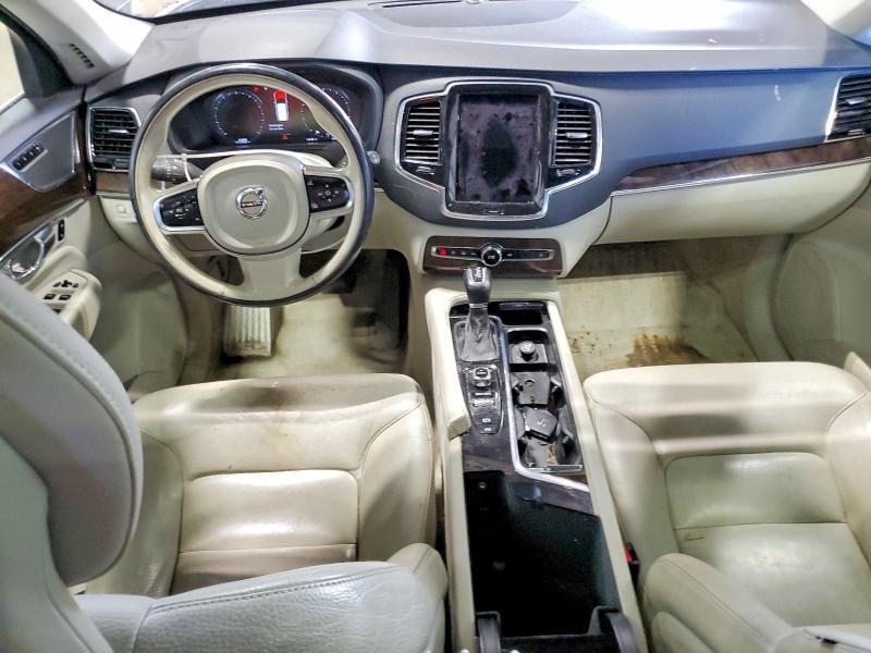 2016 Volvo Xc90 VIN YV4A22PK8G1030608 COPART salvage auction — MECHANICAL, Salvage Title, sold $2,600 on 2026-07-28 (photo 8)