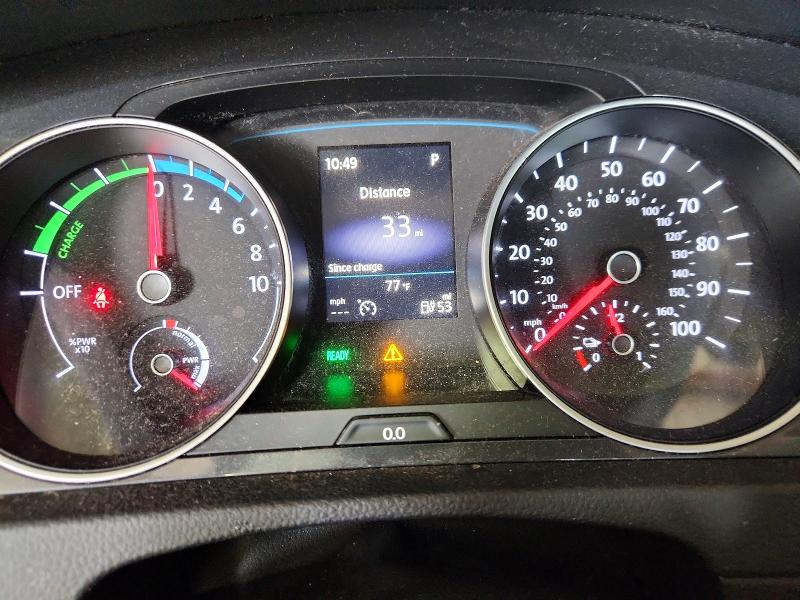 2019 Volkswagen E-golf VIN WVWKR7AU1KW910684 COPART salvage auction — SIDE, Salvage Title, sold $4,250 on 2026-08-07 (photo 9)