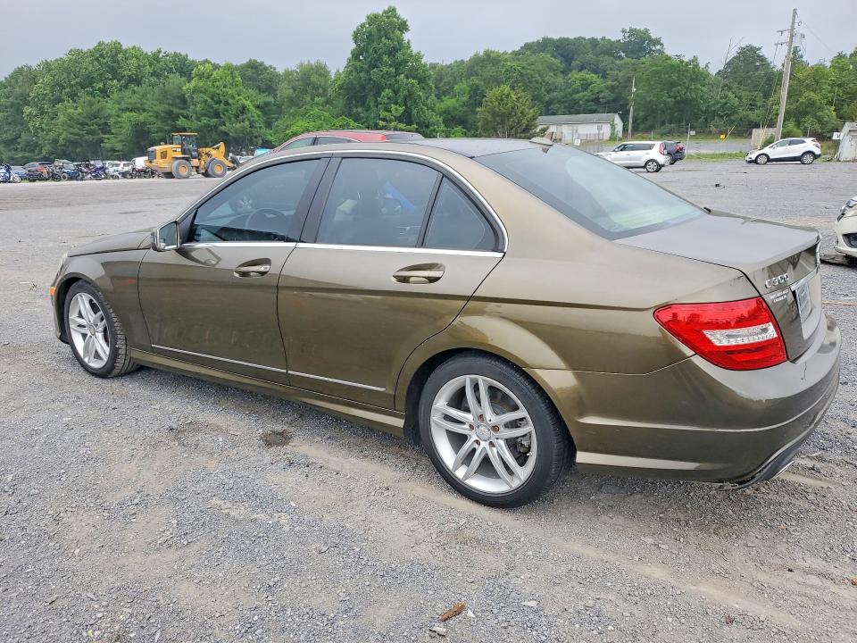 2012 Mercedes-benz C-klasse VIN WDDGF8BB7CR225970 COPART salvage auction — WATER/FLOOD, PA - CERT OF SALVAGE-W=FLOOD VEH, sold $600 on 2026-07-23 (photo 2)